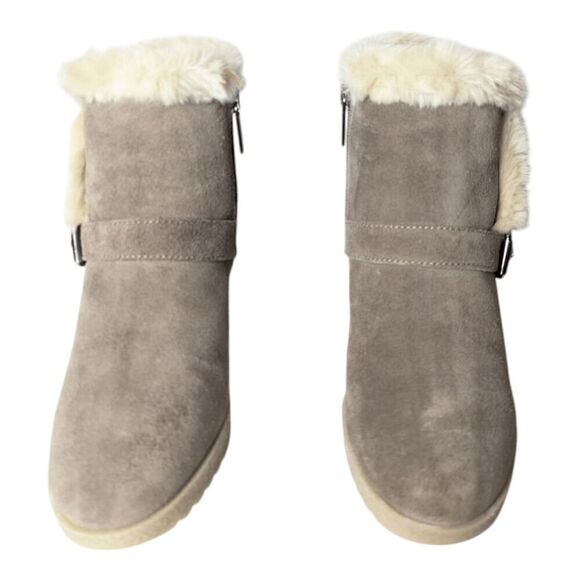 NWOB AQUATALIA Carlotta Faux Fur Wedge Bootie Size 39 - Picture 4 of 10